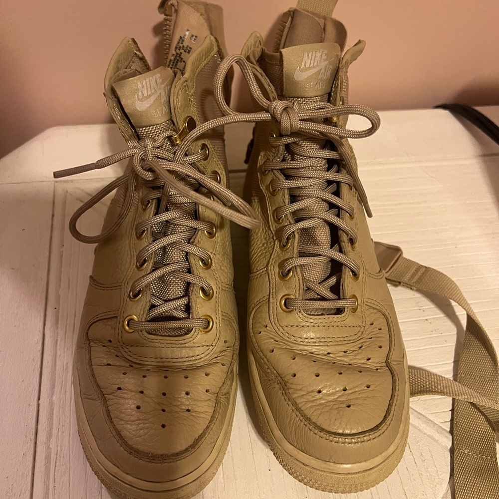 Nike SFAF 1